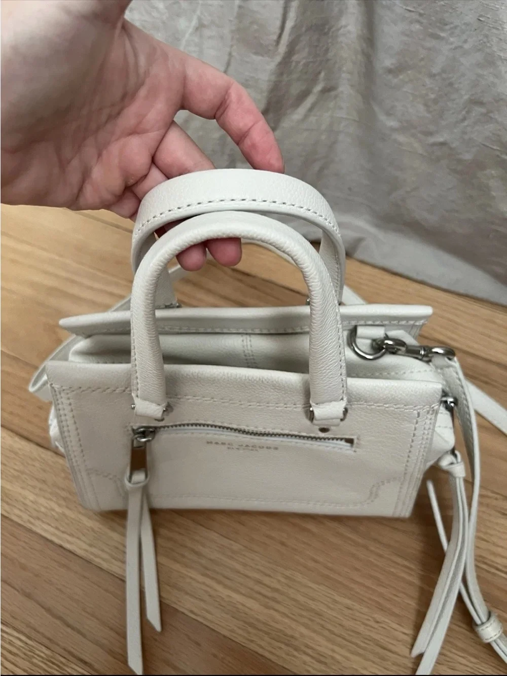 Marc Jacobs cruiser white Leather bag handbag silver zipper $495 small size
